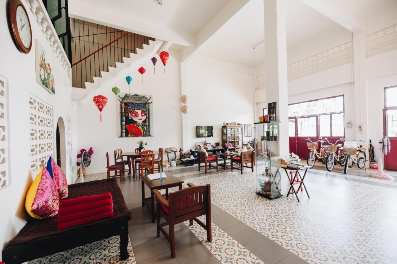 Sleeper House Hotel Транг Екстериор снимка