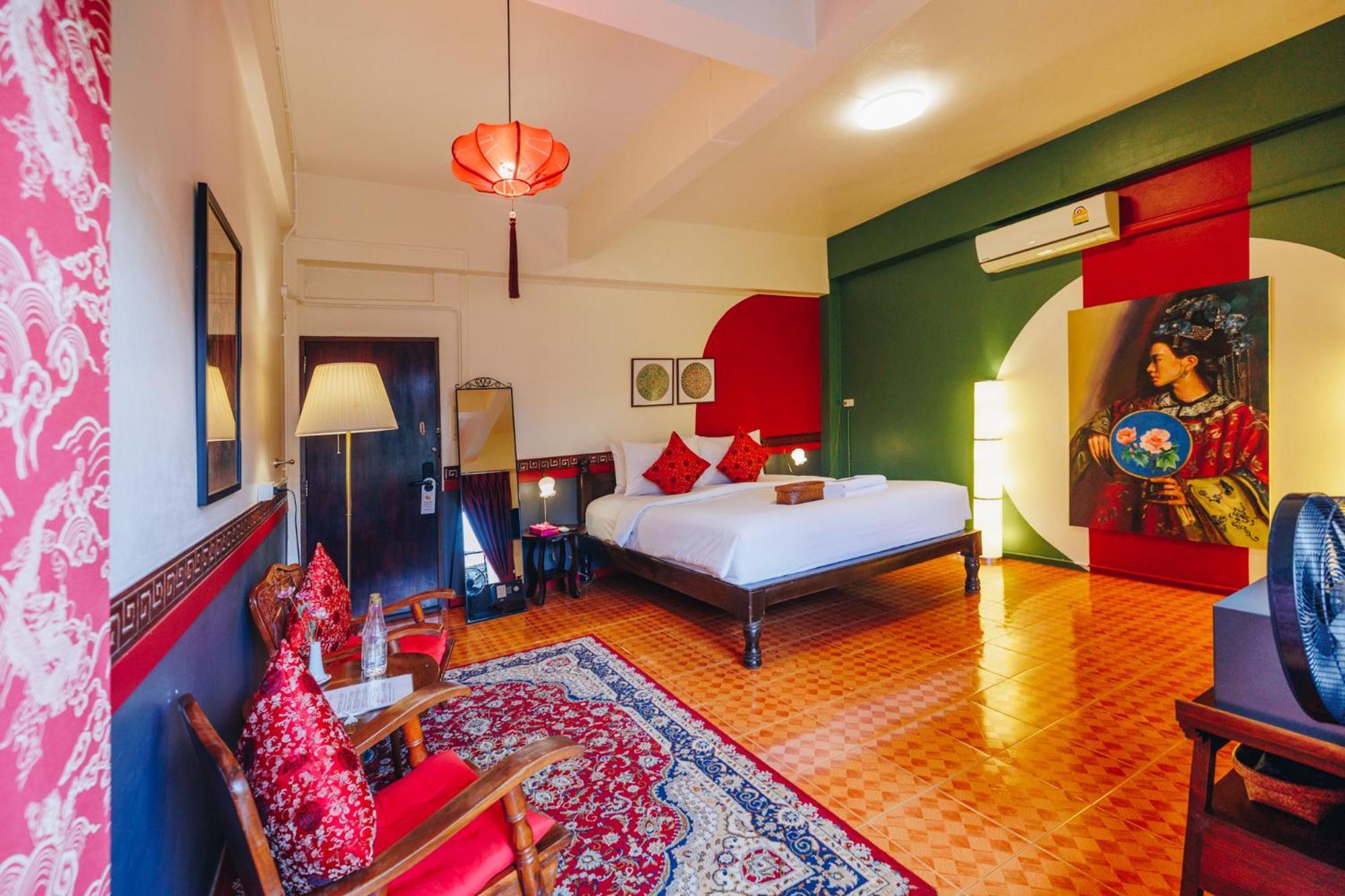 Sleeper House Hotel Транг Екстериор снимка